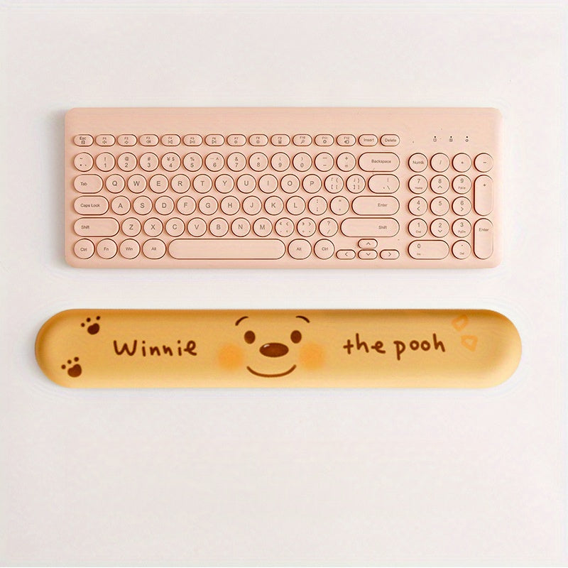 1\u002F2 Disney Winnie the Pooh Wrist Rest Mouse Pad