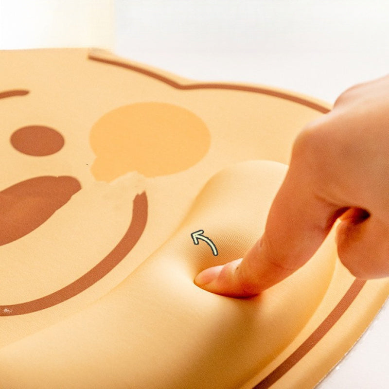 1\u002F2 Disney Winnie the Pooh Wrist Rest Mouse Pad